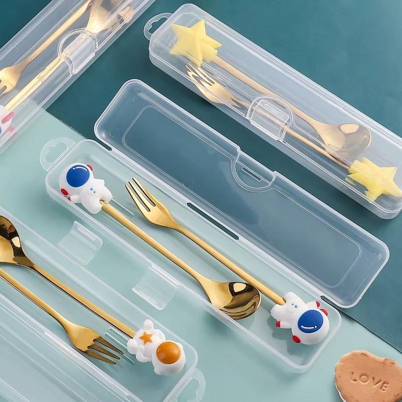 Christmas StainlessSteel CutlerySet Rust-Resistant Spoon Fork Decorated with Santa Reindeer Perfect for Holiday Parties Home Use