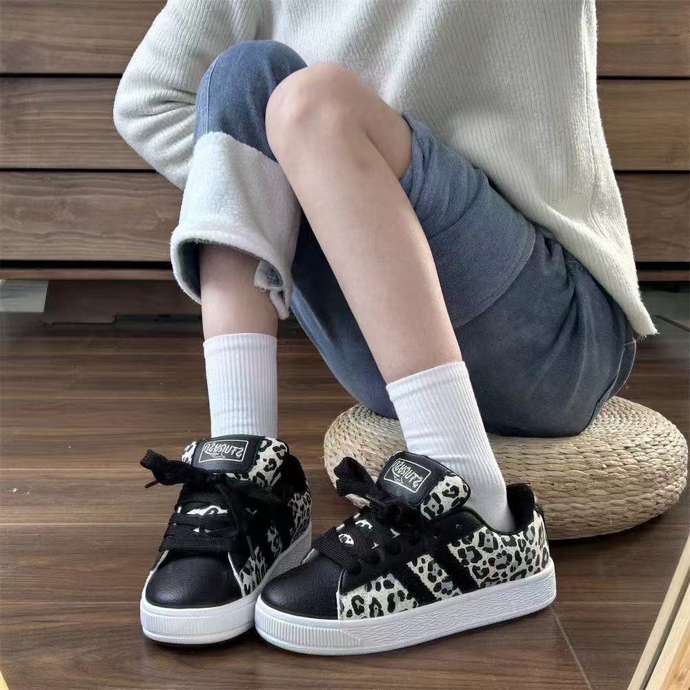 Hong Kong style leopard print skateboard bread shoes trendy sports and leisure board shoes new in autumn