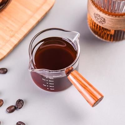 Japanese-Style Wooden Handle Glass Milk Jug, Heat-Resistant Measuring Cup, Latte Art Cup with Scale, Double-Spout Small Milk Pot, 75ml