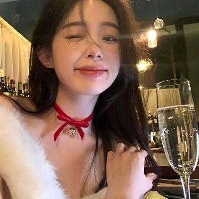 Elegante Samtschleife mit Glöckchen Weihnachts-Choker-Halskette