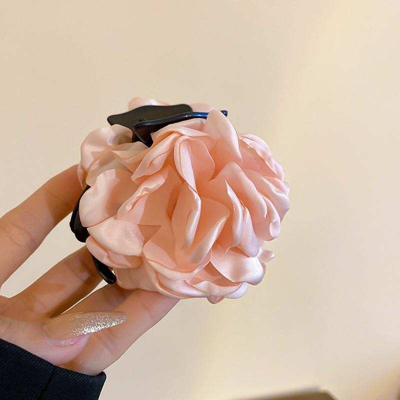Internet Celebrities with the Same Fabric Flower Hairpin Holiday Wind Sweet Back Head Grab Clip Fashion Niche High-end Hair Accessories Women
