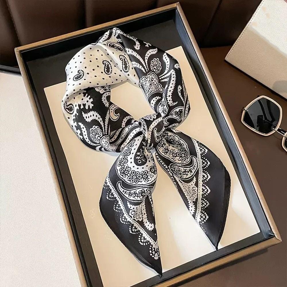 

Floral Pattern Imitation Silk Scarf Bohemia Style Hair Scarf Smooth Bandana for Women Female Style 1