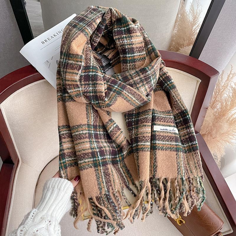 Green scarf women's autumn and winter versatile imitation cashmere thickened plaid shawl to keep warm students dual-purpose scarf men