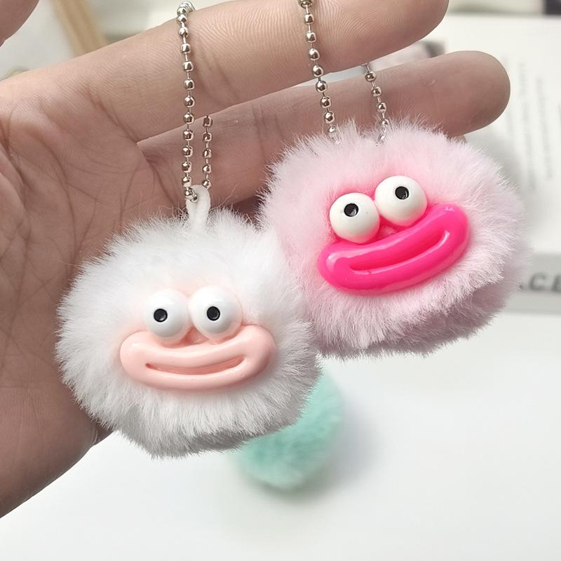 Fashion Cartoon Funny Clown Keychain Mini Plushies Sausage Mouth Keyring Kawaii Colorful Big Mouth Plush Pendant Bag Hanging