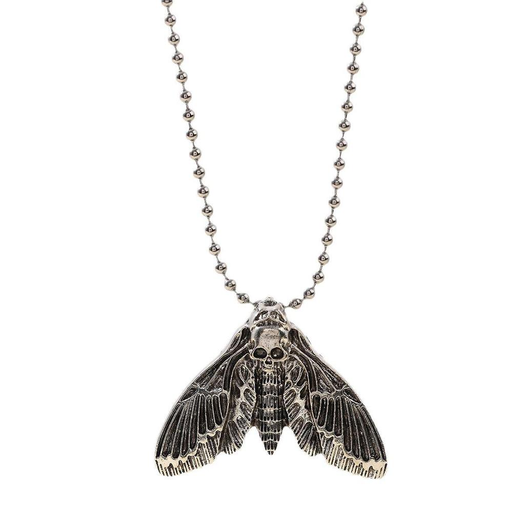 Retro Skull Moth Necklace: Vintage European & American Jewelry - Unisex Animal Pendant