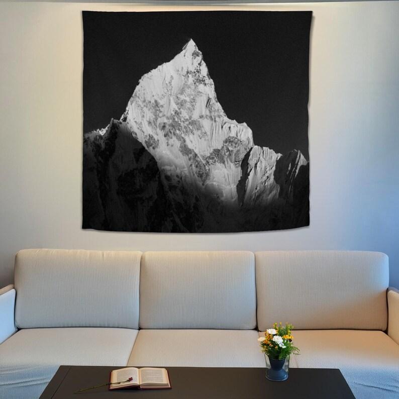 Black and white mountain scenery tapestry 75x100 чёрный