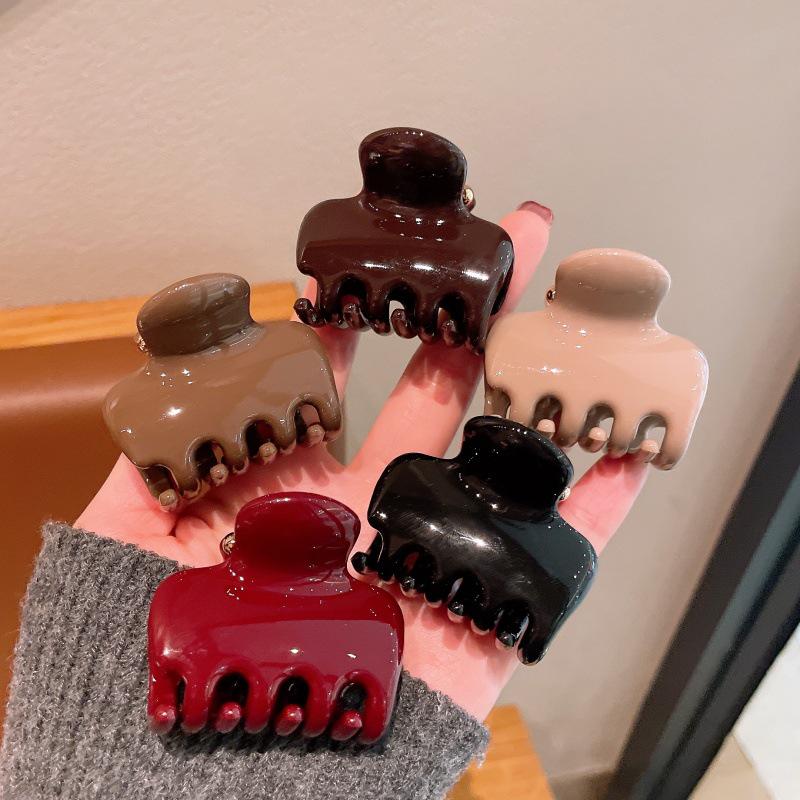 Glossy Small Claw Clip for Women with Fine Hair—Elegant High-End Shark Clip Hair Accessory
