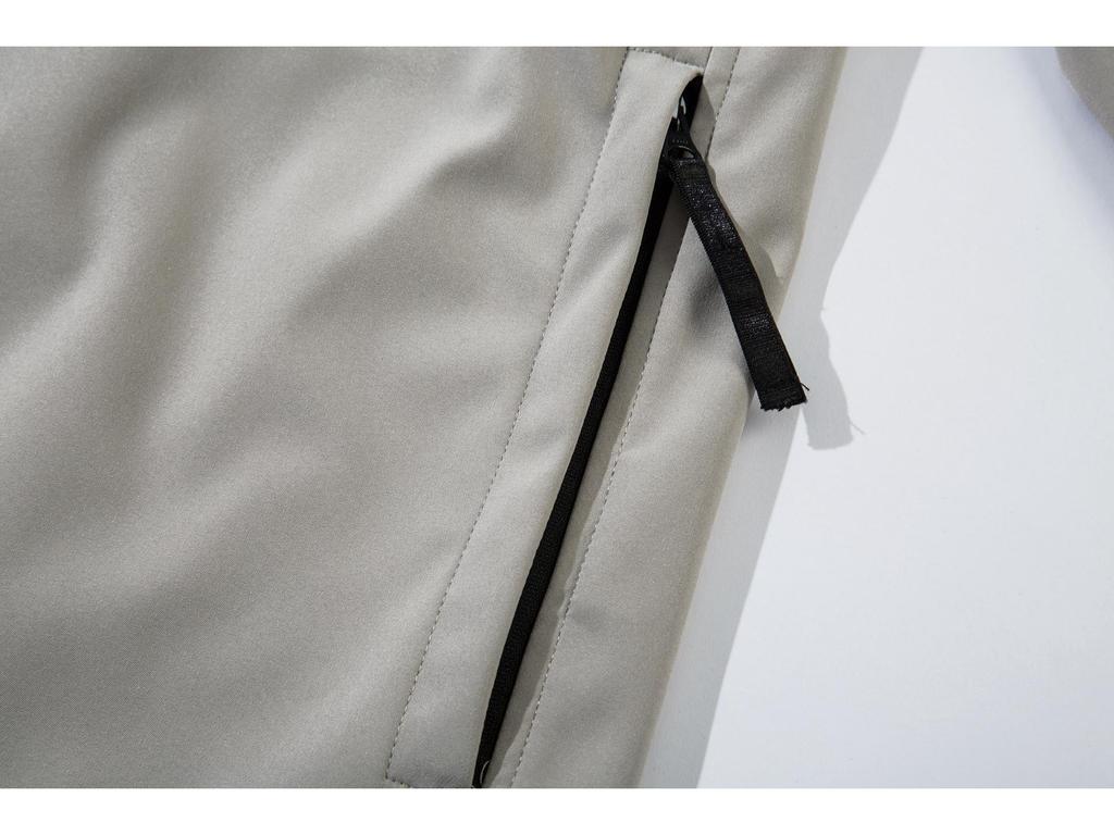 Jednokolorowa wiatrówka w stylu koszuli z miękkiej tkaniny