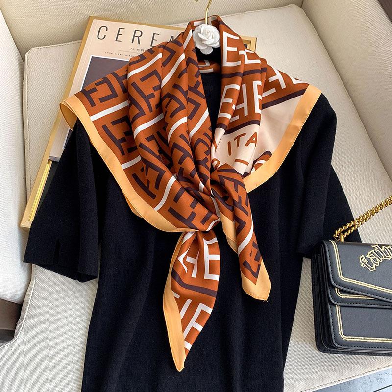 New Korean Version of Twill Large Gauze Scarf with Autumn and Winter Fashion Scarf Shawl Warm Scarf for Women