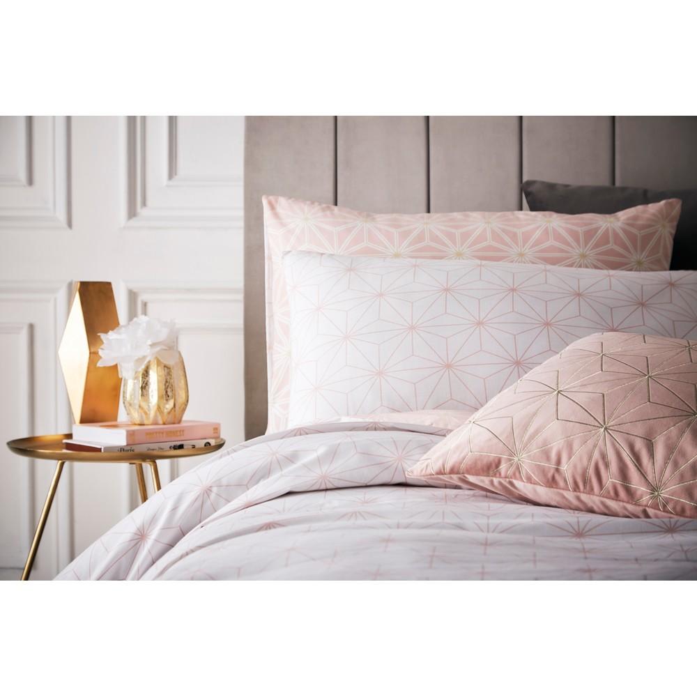 Furn Tessellate Duvet Cover And Pillowcase Set