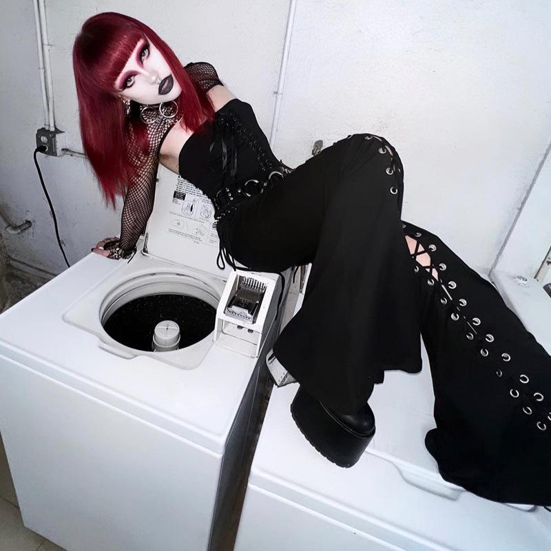 GlowGirl Dunkel Schwarz Sexy Punk Schlaghose Lange Hose Damen Schnürung Vorne Ausgeschnitten Glockenhose Hochgebunden Hohe Taille Streetwear
