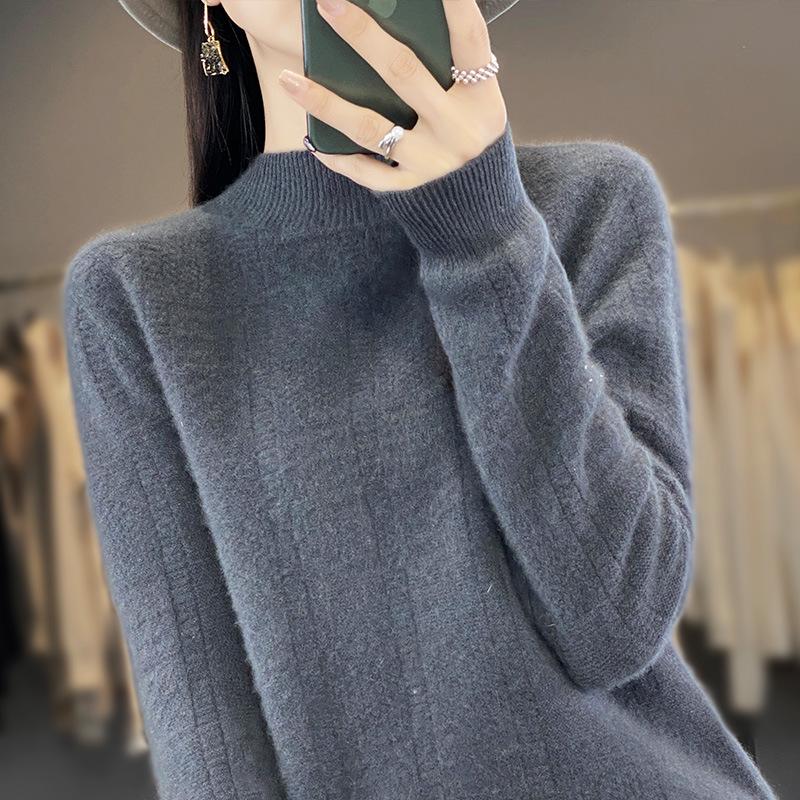 Women's Wool Half-High Neck Loose Knit Sweater for Autumn/Winter.