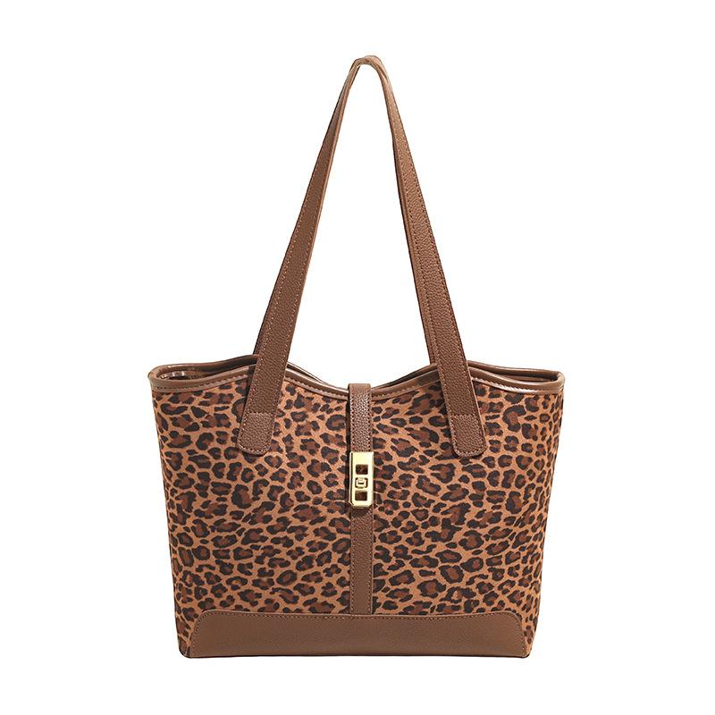 Fashionable and Sophisticated Single-shoulder Bag with A Large Capacity and Simple Design Tote Bag