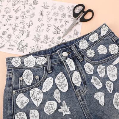 2 Sheets Water Soluble Embroidery Stabilizer DIY Stick Stitch Embroidery Paper with Pre-Printed Flowers Leaves Animals Pattern Beginners Sewing Lover