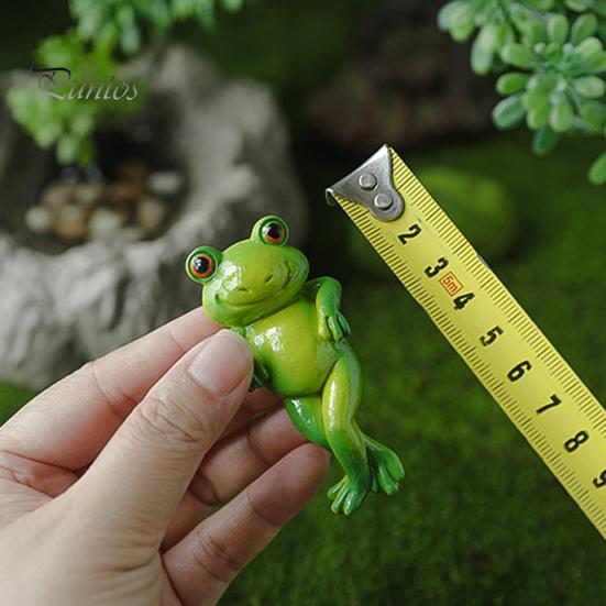 Micro Landscape Ornament Ornament, Frog Design Resin Figurine, Hand Painted Waterproof Miniature Figurine Garden Decor for Succulent Potted