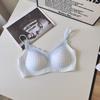 Traceless small breasts gather lace V-neck close double breasts waffle large breasts show small bra thin