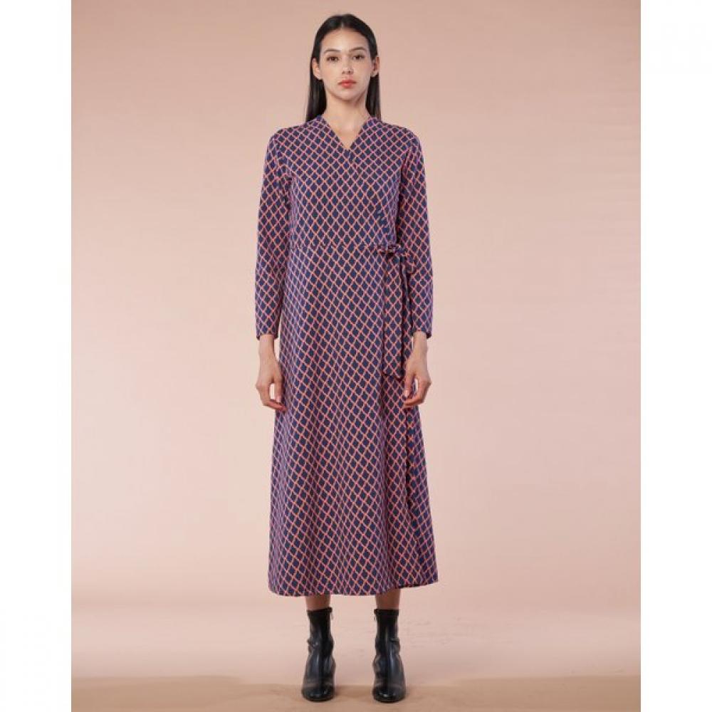 Creora Lip Balm Signature Flare Long Wrap Dress Ldm07cs01