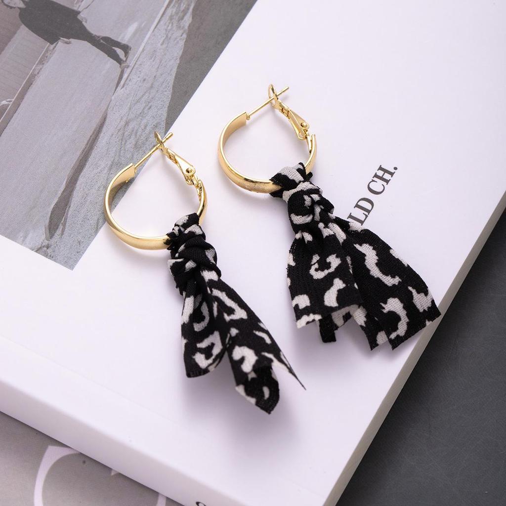 Retro Leopard Print Bow Earrings - Hong Kong Style Lightweight Luxury Design