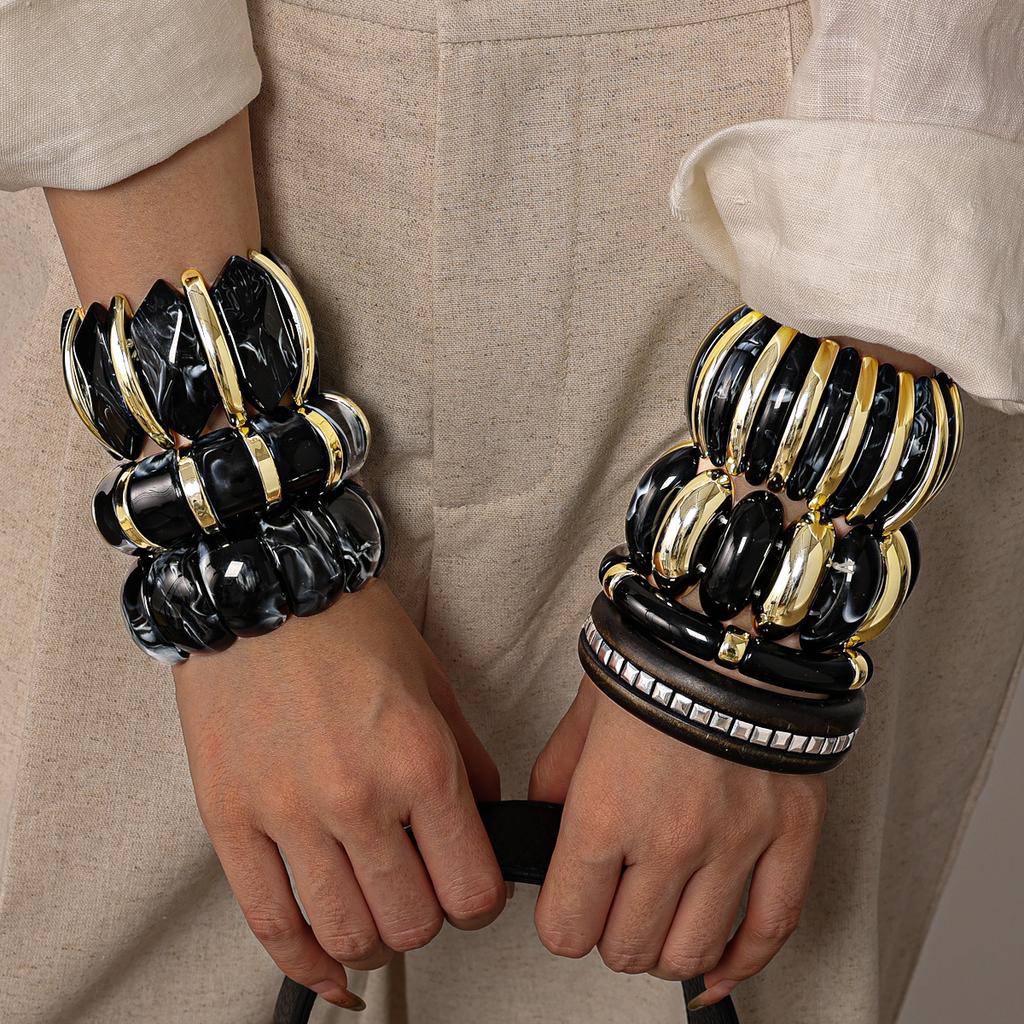 7 Styles Vintage Thick Resin Acrylic Bangles for Women Geometric Wide Chunky Elastic Bracelets Wood Bangle Metal Hand Jewelry