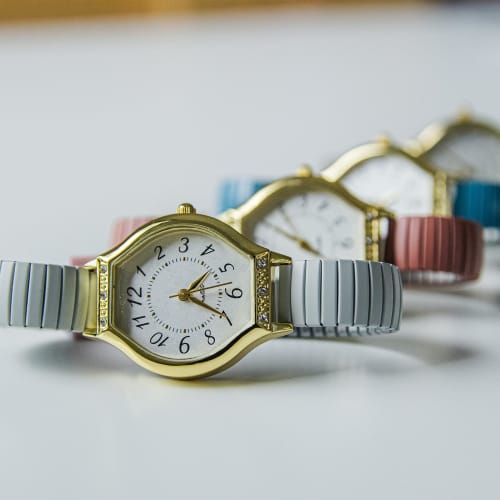 Fieldwork Women's Analog Watch with Stainless Steel Band and Orange Ankh Design (YM093-2)