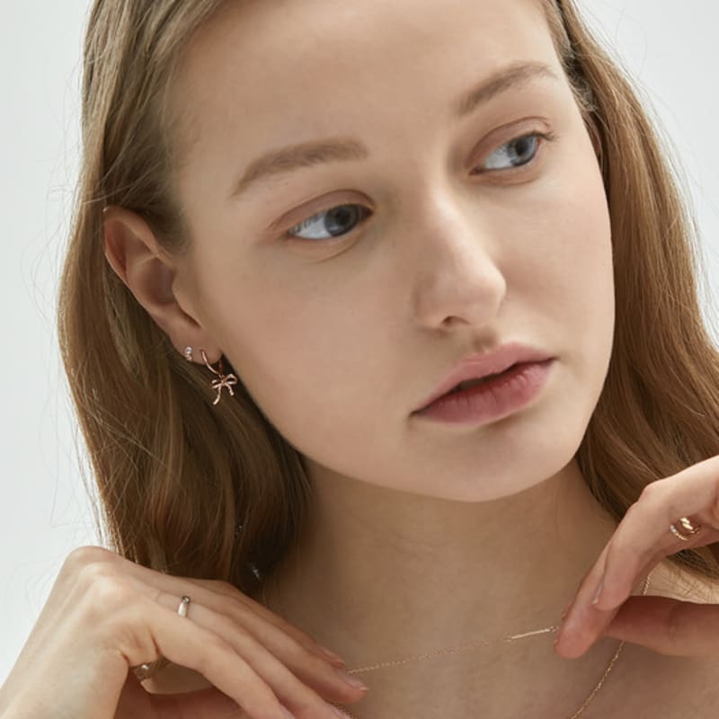 Own Riel Q Earrings (14k/18k Gold)