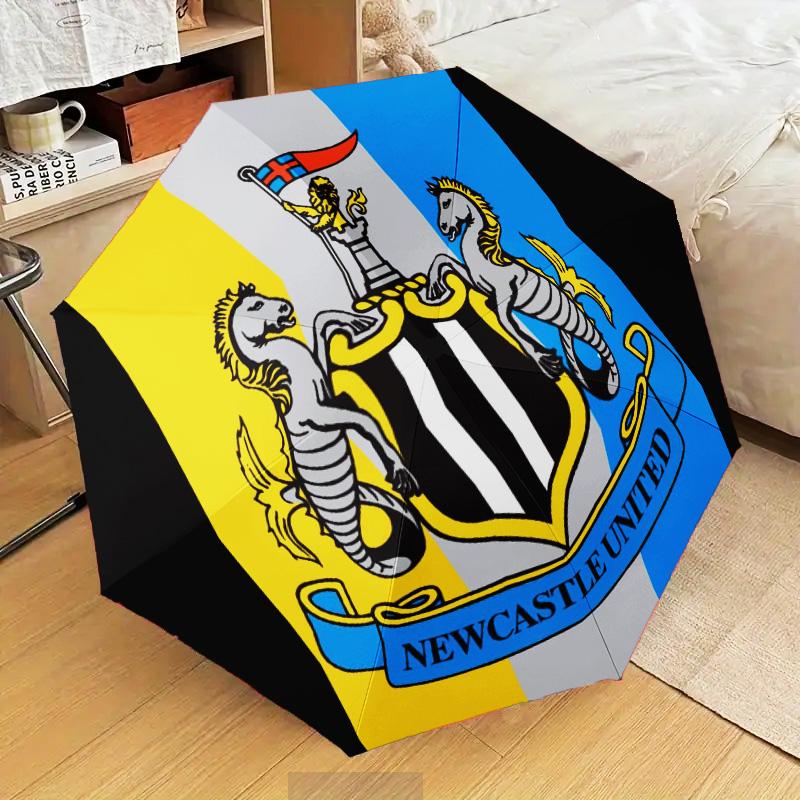 Newcastle United Crest Automatic Folding Umbrella - 8-Rib Travel Umbrella with Auto Open/Close & Portable Gifts for Holidays or Birthdays
