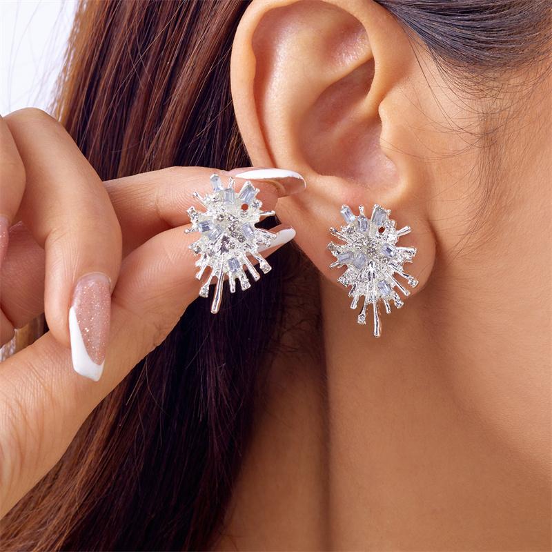 Sparking Snowflake Firework Stud Earrings For Women Rhinestone Exquisite Zircon Piercing Earring Party Charm Jewelry