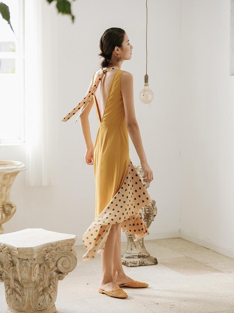 Laengsseon Dot Frill Dress