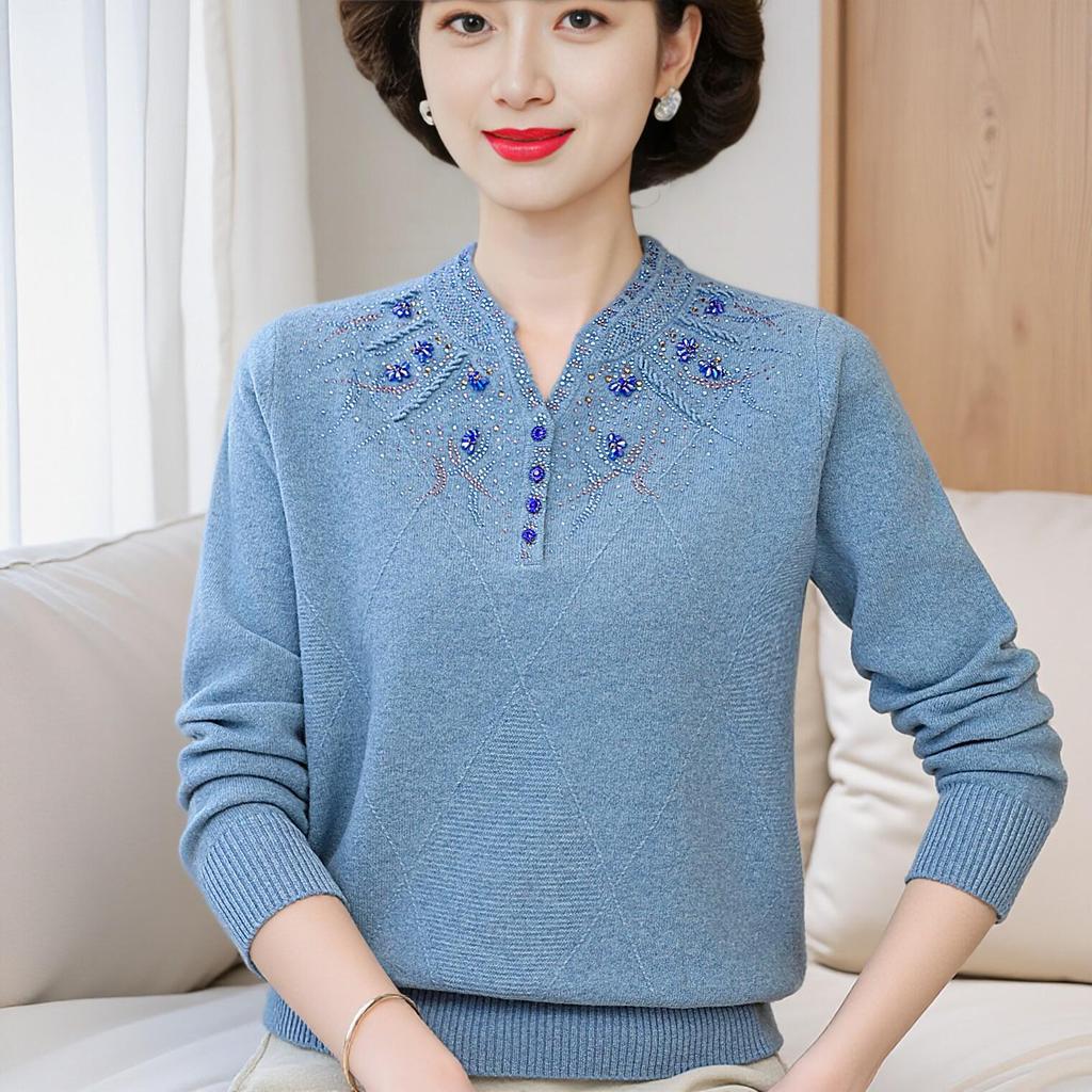 Elegant Knit Sweater Top for Middle-Aged Women: Autumn/Winter Loose Inner Layer