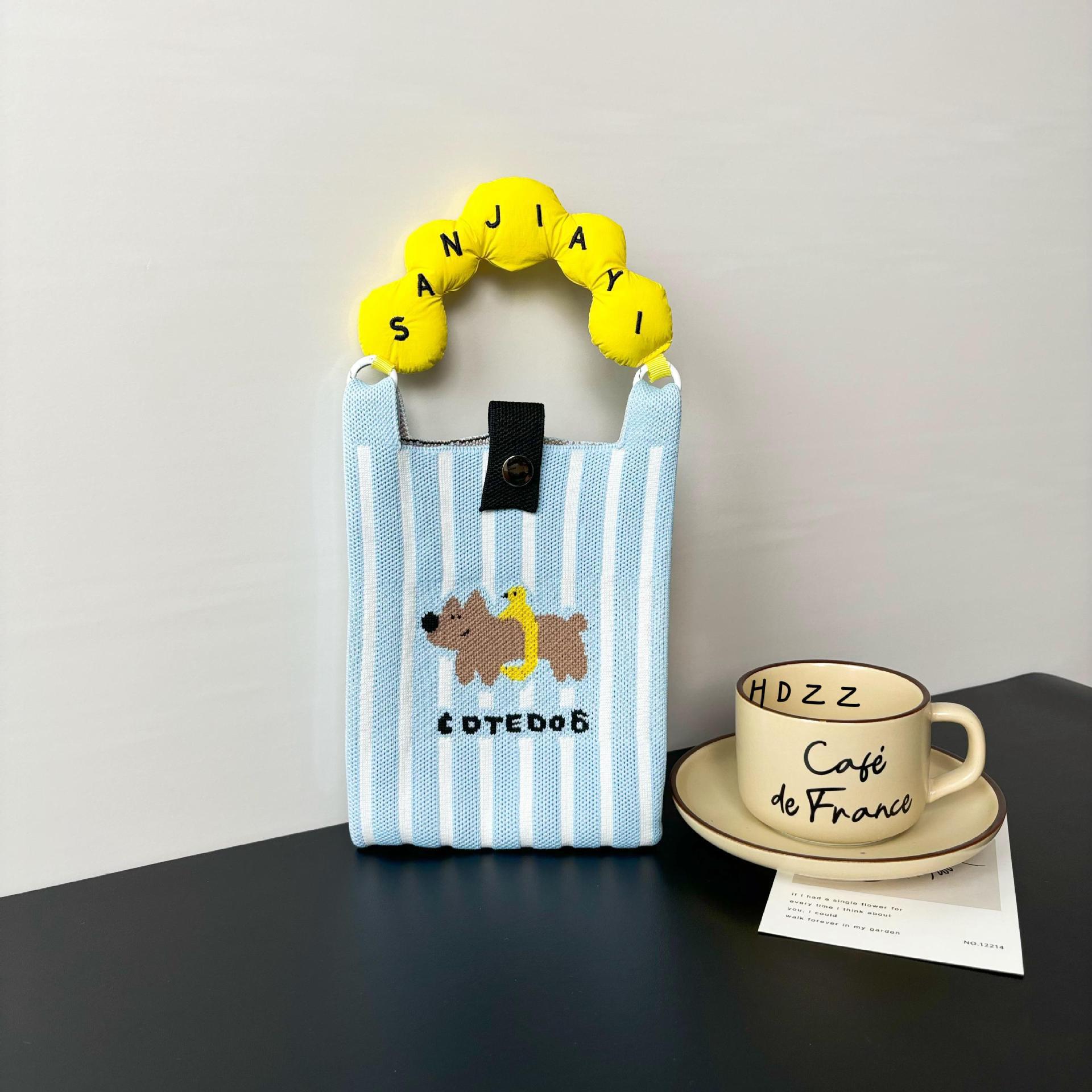 

Настоятельно рекомендуемая вязаная сумка в стиле дофамина осень-зима 2024 14x21 cm