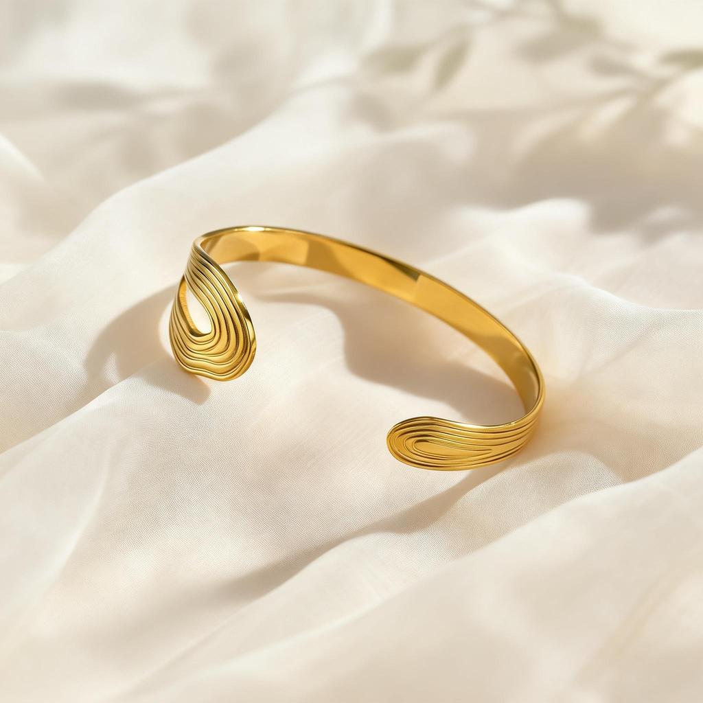 Stainless Steel Irregular Textured Cuff Bracelet for Women 18K Gold Plated Open Bangle Fashion Party Jewelry Gift