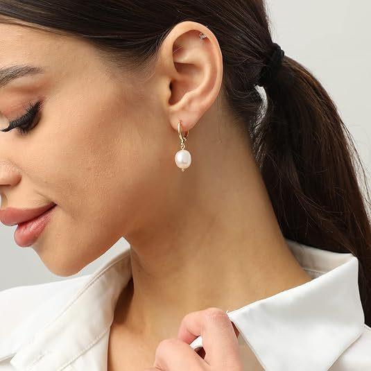 Baroque Copper Plated Real Gold Pearl Earrings Women'S Earrings Temperament Retro Earrings Asymmetrical Design Sense