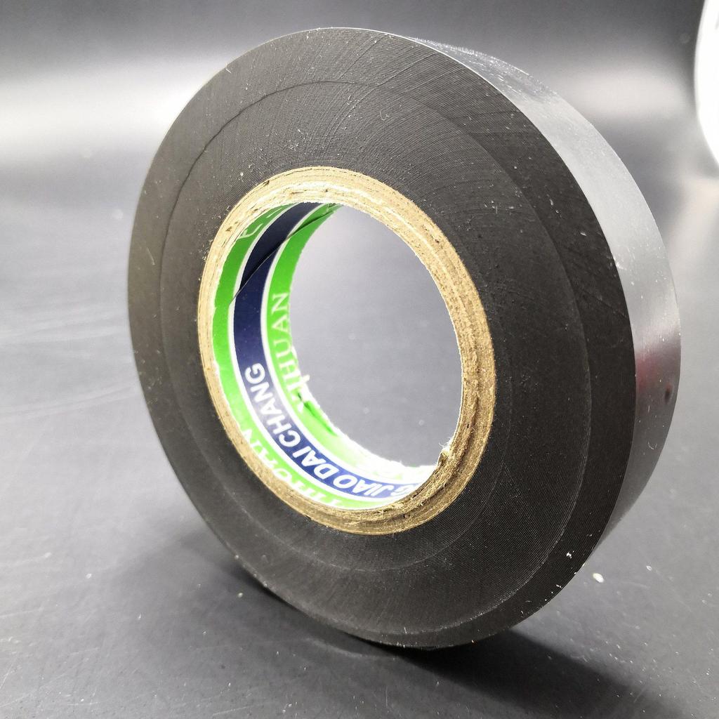 Wodoodporna, trudnopalna taśma PVC dla elektryków o wysokiej lepkości - Bardzo cienka, duża rolka, czarna