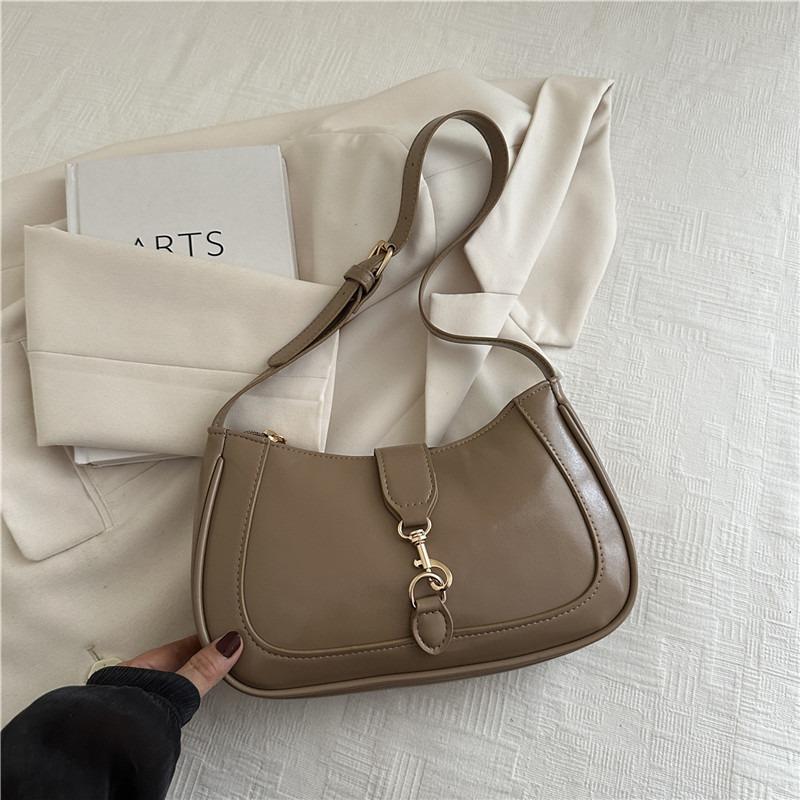 

Niche design bag women s summer new trendy fashion underarm bag texture foreign style handbag