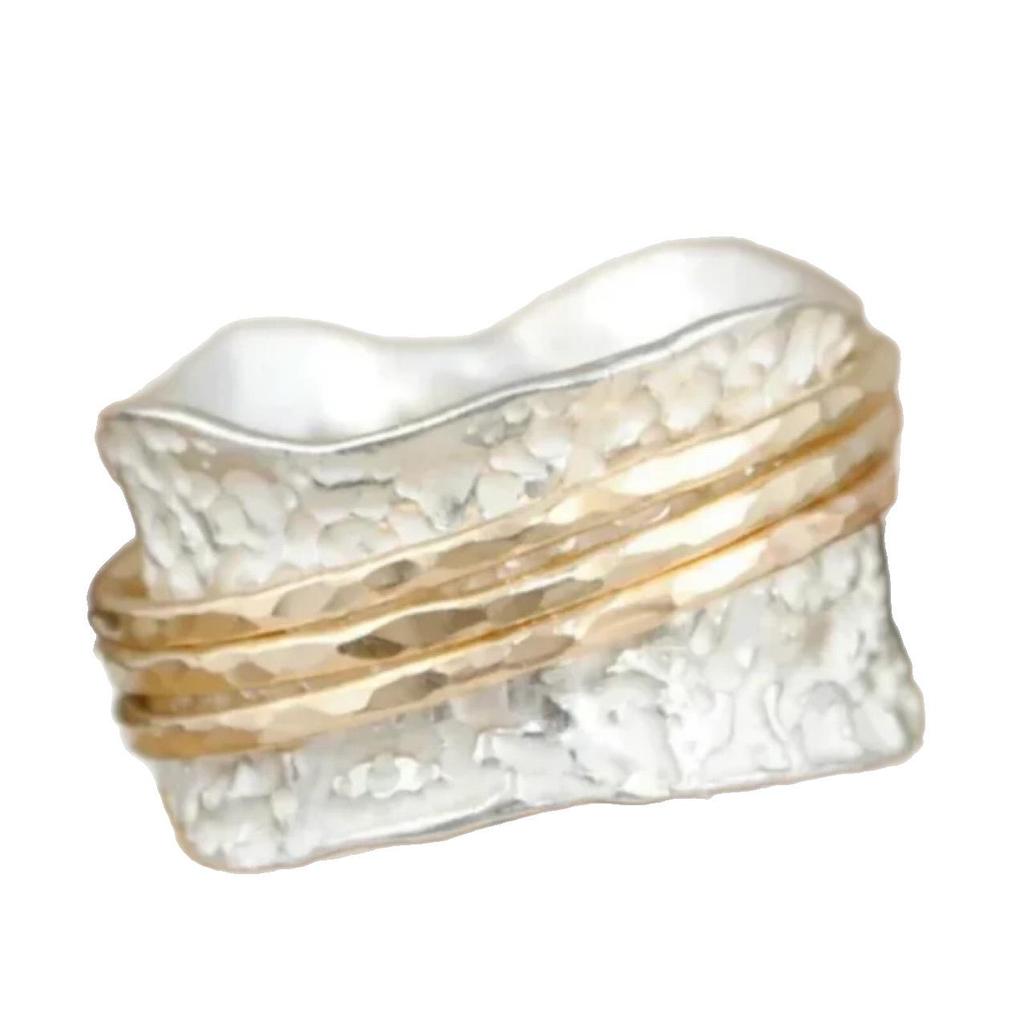 European & American Style Two-Tone Brass Ring with Hammered Design - Personalized, Trendy, and Creative Hand Jewelry.