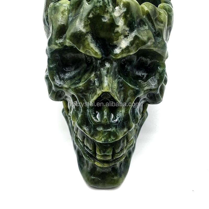 Crystal Green Jade 10cm Skulls Carvings Skulls Hand Carved Crystal Skulls Bowl for Sale