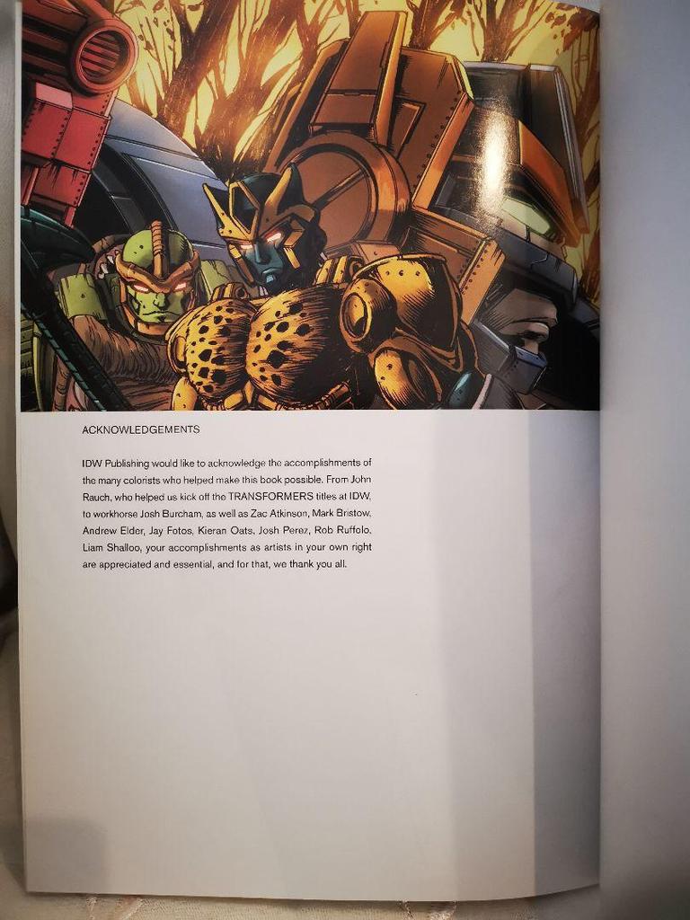 [USED] The Art of IDW's TRANSFORMERS
