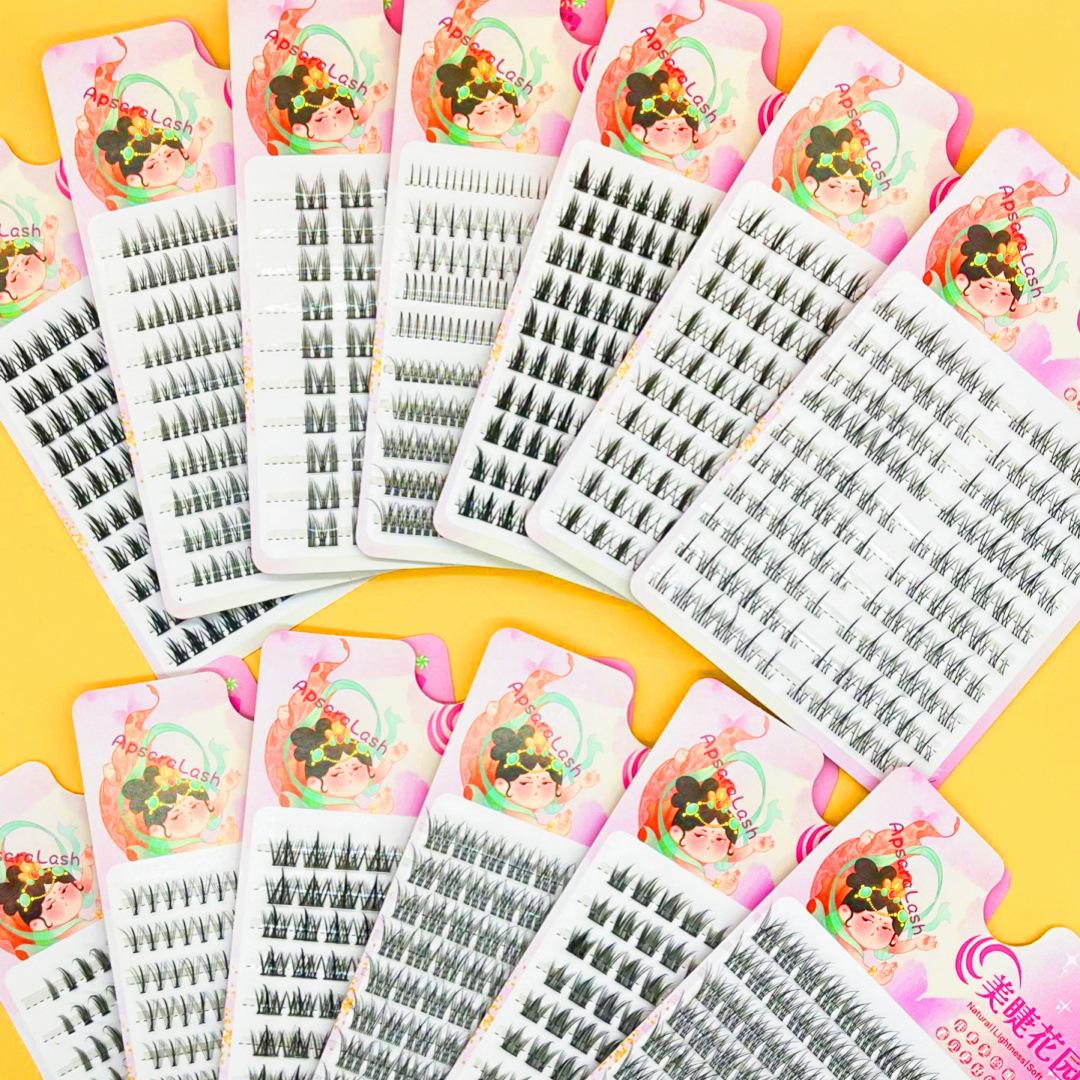 

OXM Ten-Row Pack Large Capacity Natural-Look False Eyelashes with Hard Stem
