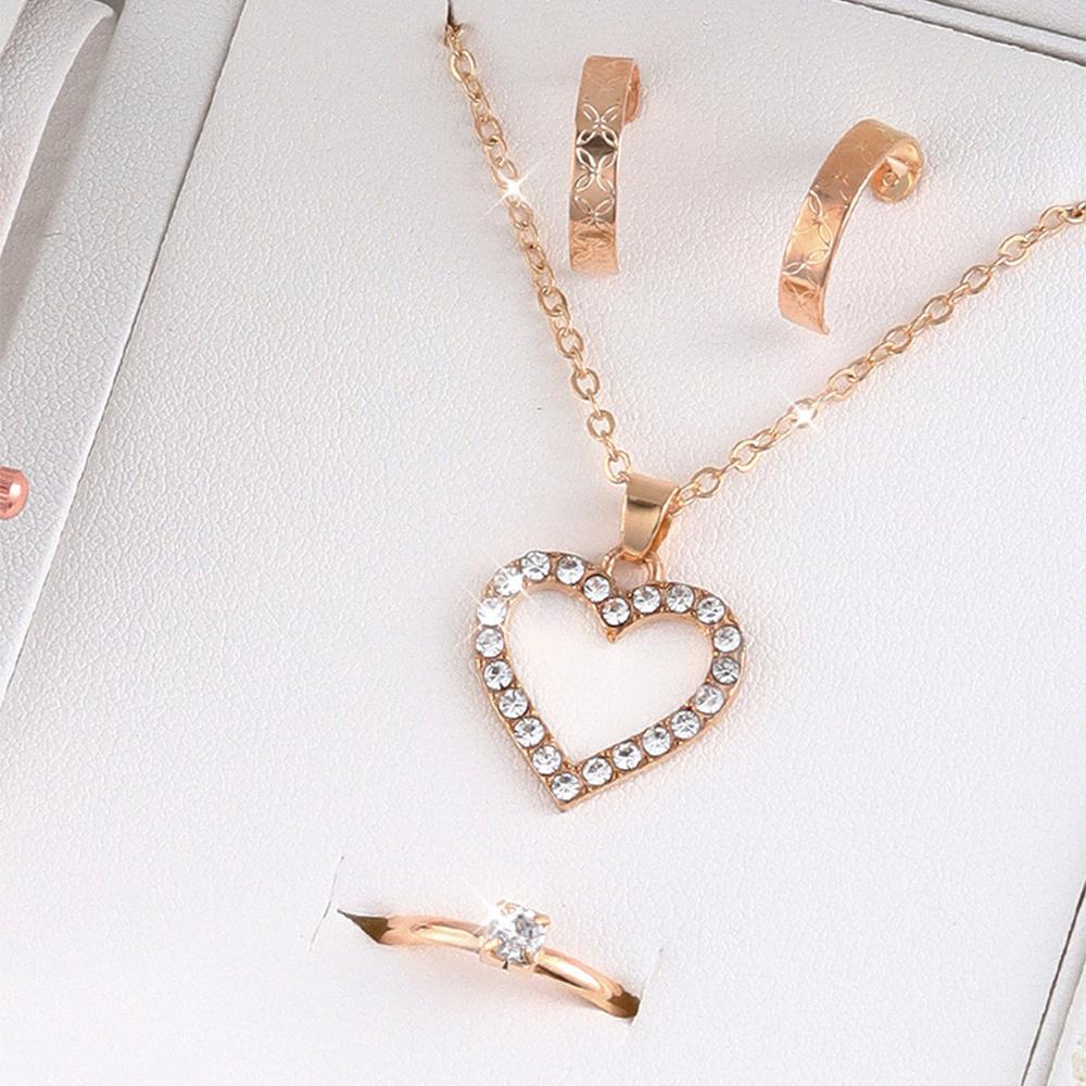 4 Piece Set Women Diamond Inlaid Love Zircon Set With Fashionable Temperament Sweet And Creative Design Heart Shaped Necklace