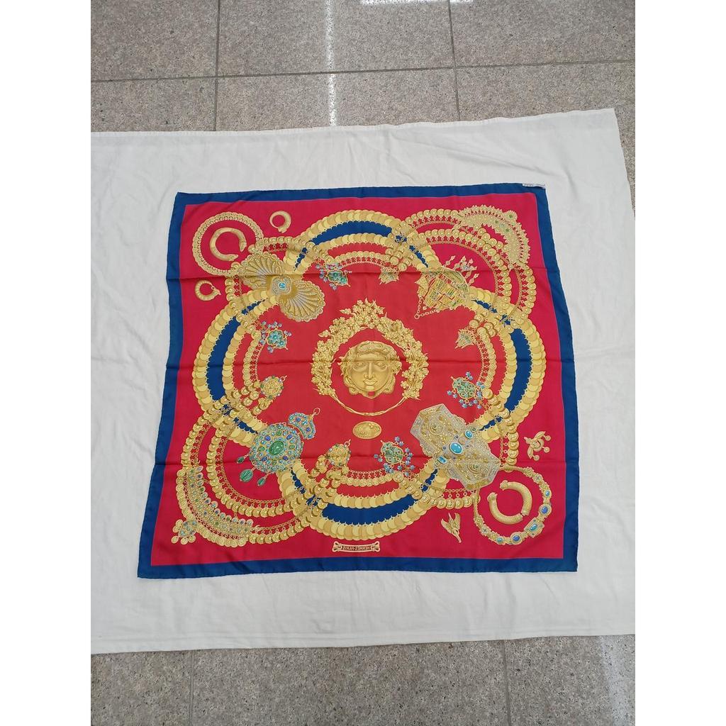 Used HERMES Large Scarf (Carr 90) KOSMIMA