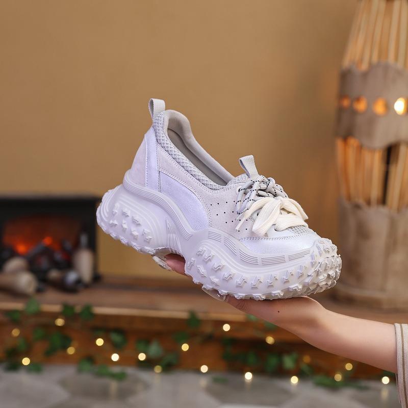 Small thick-soled dad shoes women's new spring durian sole heightening casual sports shoes show small and low-top feet