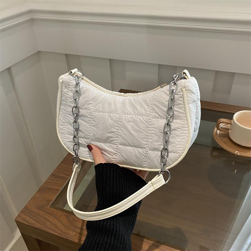 Kleine quadratische Tasche Damen Winter neuer Trend einfache Unterarmtasche Mode Diamantkette Umhängetasche
