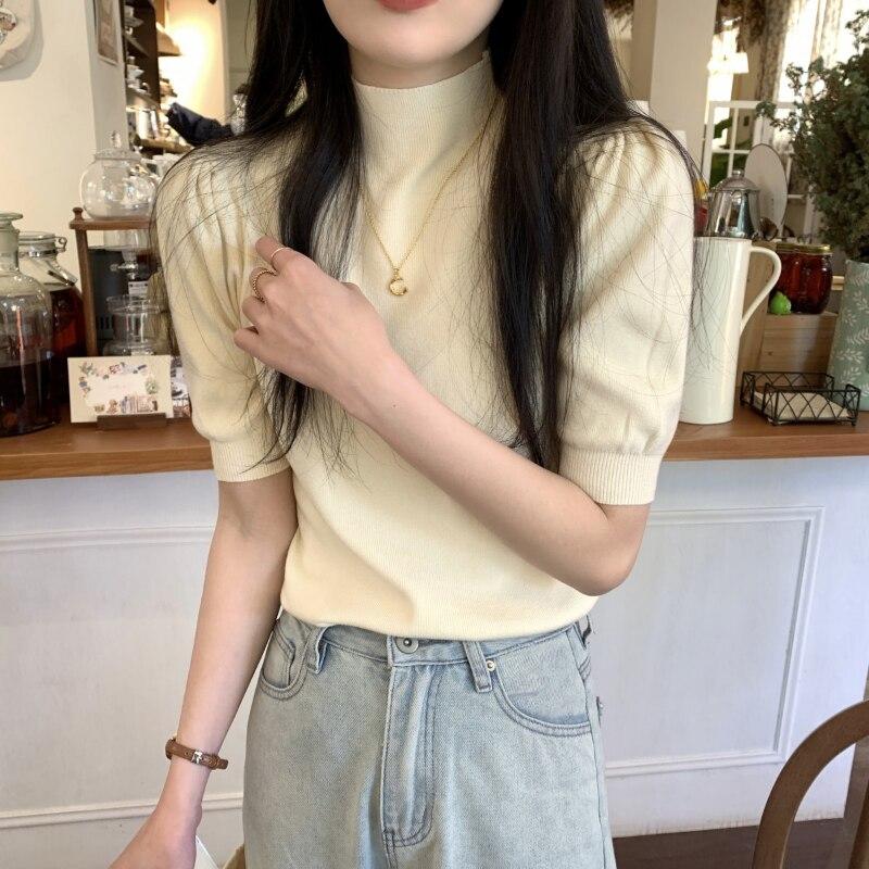 

Летняя винтажная трикотажная блузка с пышными рукавами женская корейская повседневная элегантная женская рубашка с полувысоким воротом модные тонкие однотонные топы 25244 One Size абрикосовый