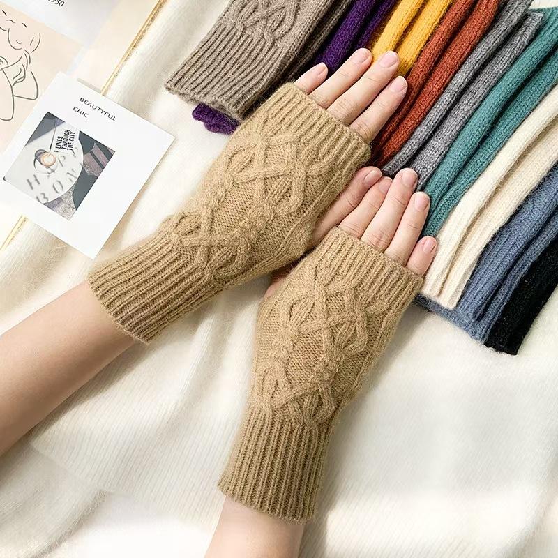 Autumn Winter Knitted Fried Dough Twists Warm Gloves for Women Solid Color Soft Skin Thickened Half Finger Gloves Wrist Washable