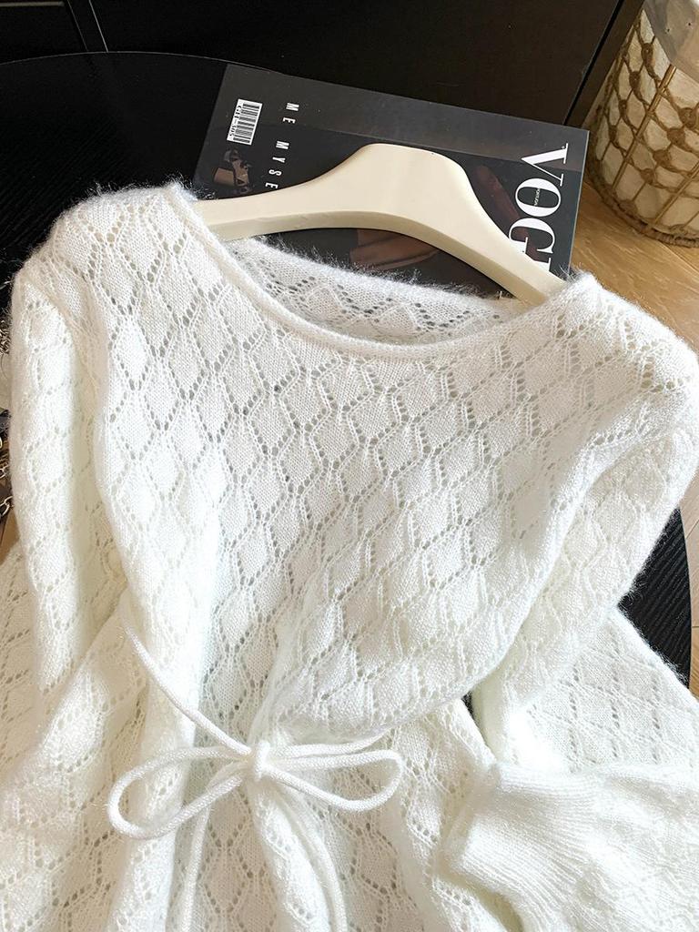 Women's French Lace Patchwork Hollow Knit Pullover – Soft, Fluffy, Waist-Cinched, Stylish Long Sleeve for Early Autumn