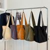Versatile cotton canvas bag, women's large-capacity tote bag, commuting to work, simple leisure, college student class shoulder bag