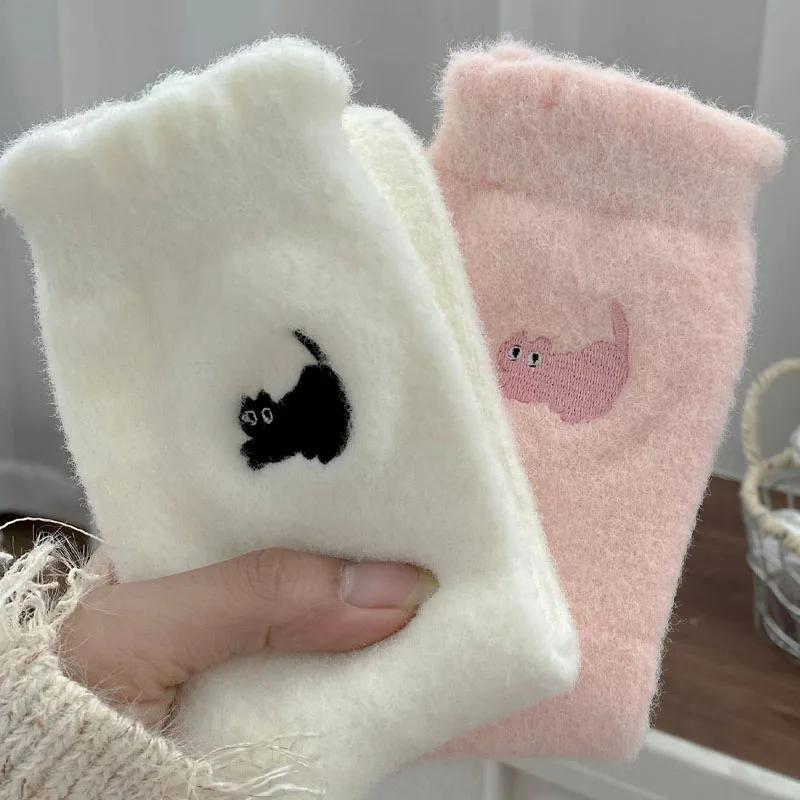 Girls Soft Velvet Winter Women's Cute Cat Print Thickened In Tube Socks Simple Cozy Hairy Sleep Fashion Sock
