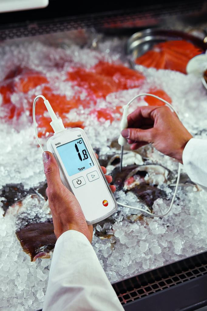 Testo waterproof core thermometer testo 108