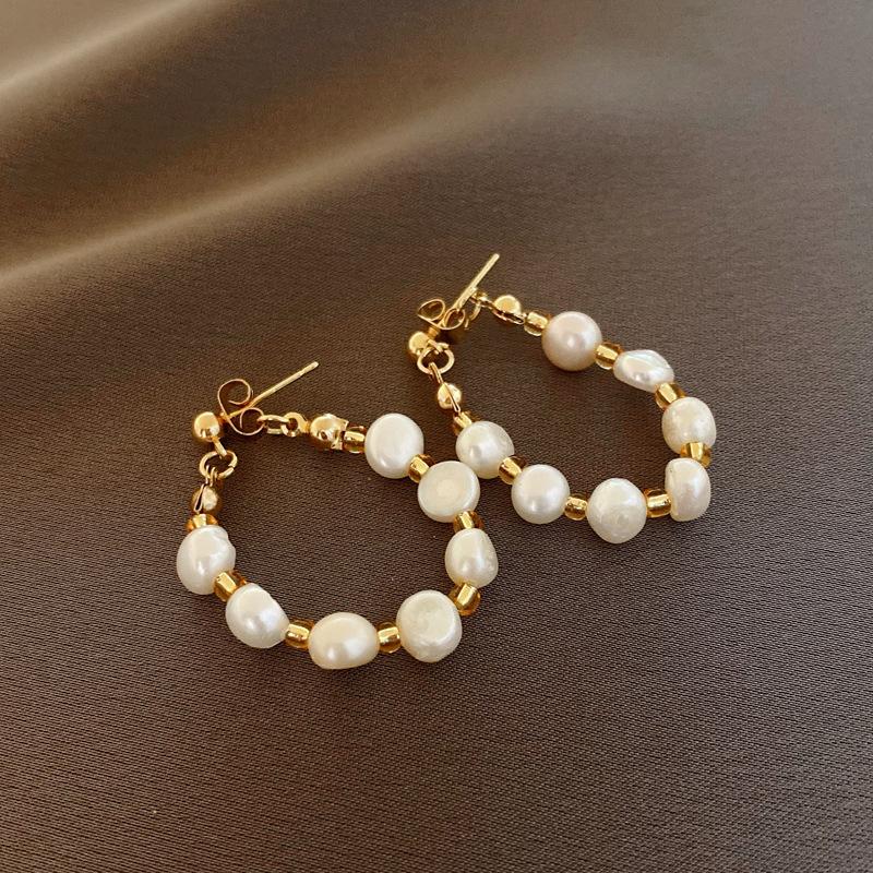 Vintage Light Luxury Long Dangle Earrings for Women, Fresh Sweet Style, Hypoallergenic Nickel-Free High-End Jewelry Gift