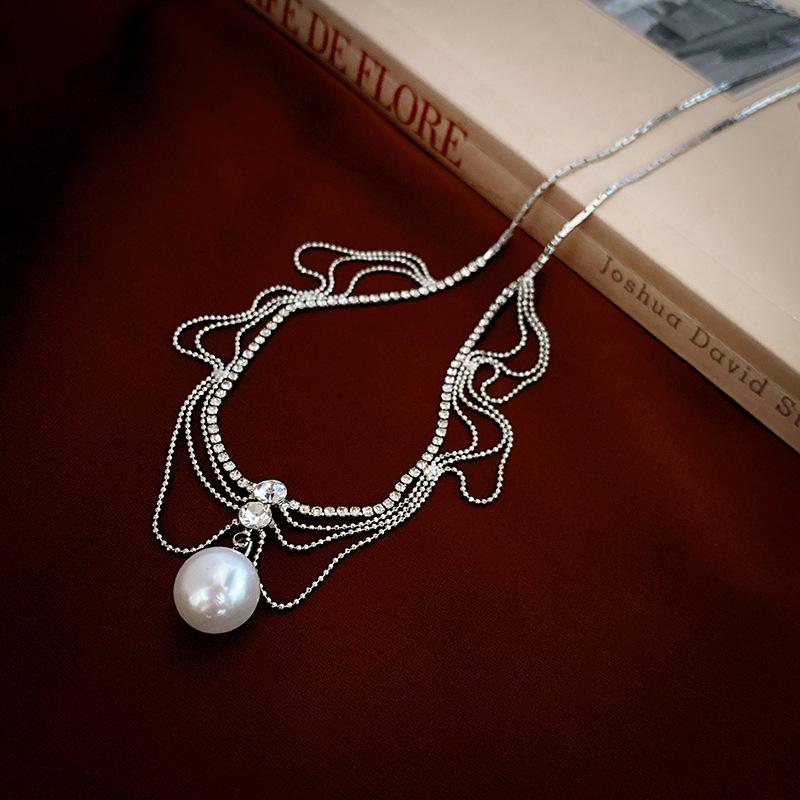 

Luxury Diamond Lace Tassel Pearl Necklace - Elegant French Style Clavicle Chain